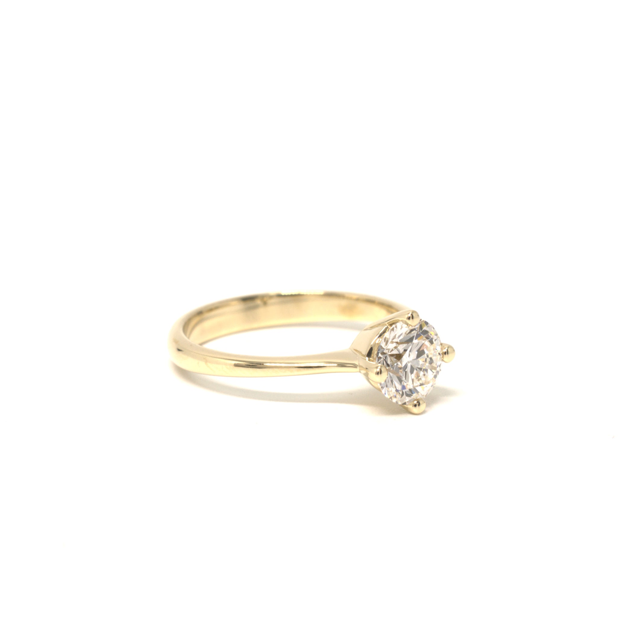 10K Yellow Gold Solitaire Ring with 1.05ct Lab-Grown Round Diamond (North–South–East–West Setting)